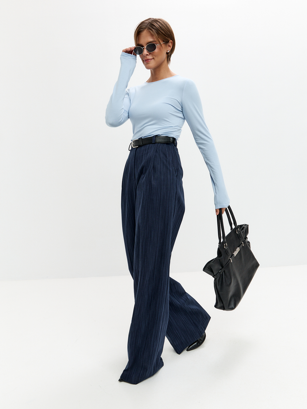 Лонгслив из вискозы Кейт небесно-голубого цвета