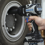 Гайковерт аккумуляторный DEKO DKIS20FU-Li бесщеточный 20В, 2*5.0 Ач, 850 Нм, в кейсе 063-4433