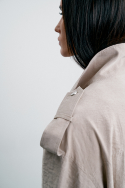 Тренч TEONA укороченный, бежевый