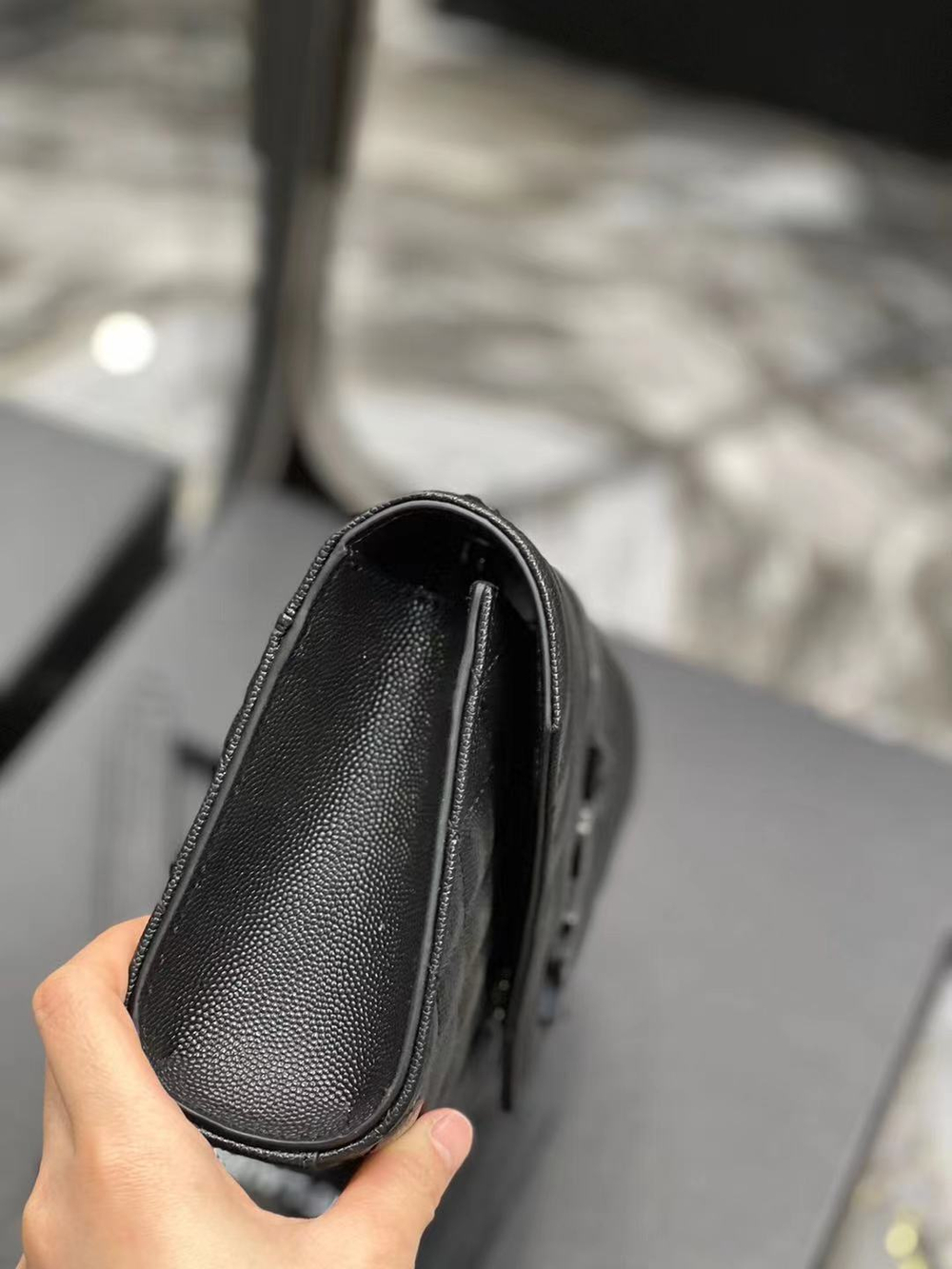 Saint Laurent Envelope Bag 21 cm