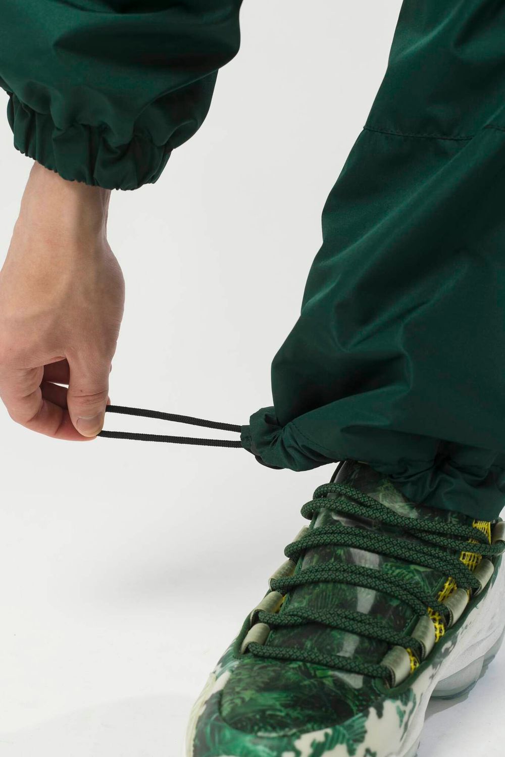 Купить Штаны Codered Square Pants Wide мужские зеленые темные Штаны Codered Square Pants Wide мужские зеленые темные