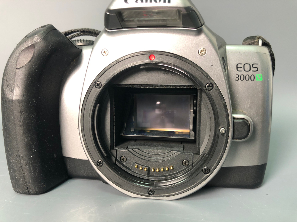 Canon EOS 3000V kit EF 28-90mm 4-5.6 II