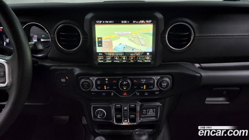 Jeep Wrangler (JL) 2.0 Overland Power Top 4 двери 4xe (06.2022)