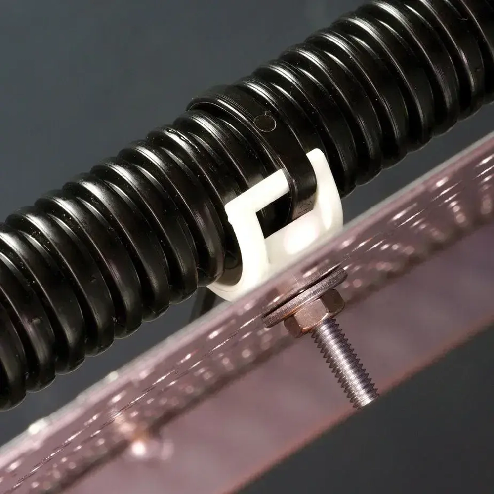 Площадка для хомутов и труб PDS черная, нейлон Европартнер (250шт.)