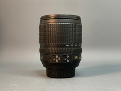 Nikon 18-105mm 3.5-5.6G AF-S ED DX VR Nikkor