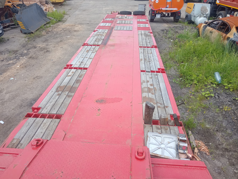 Ютерборг 9852* Полуприцеп тяжеловоз 3 оси 985234 (Не раздвижной)