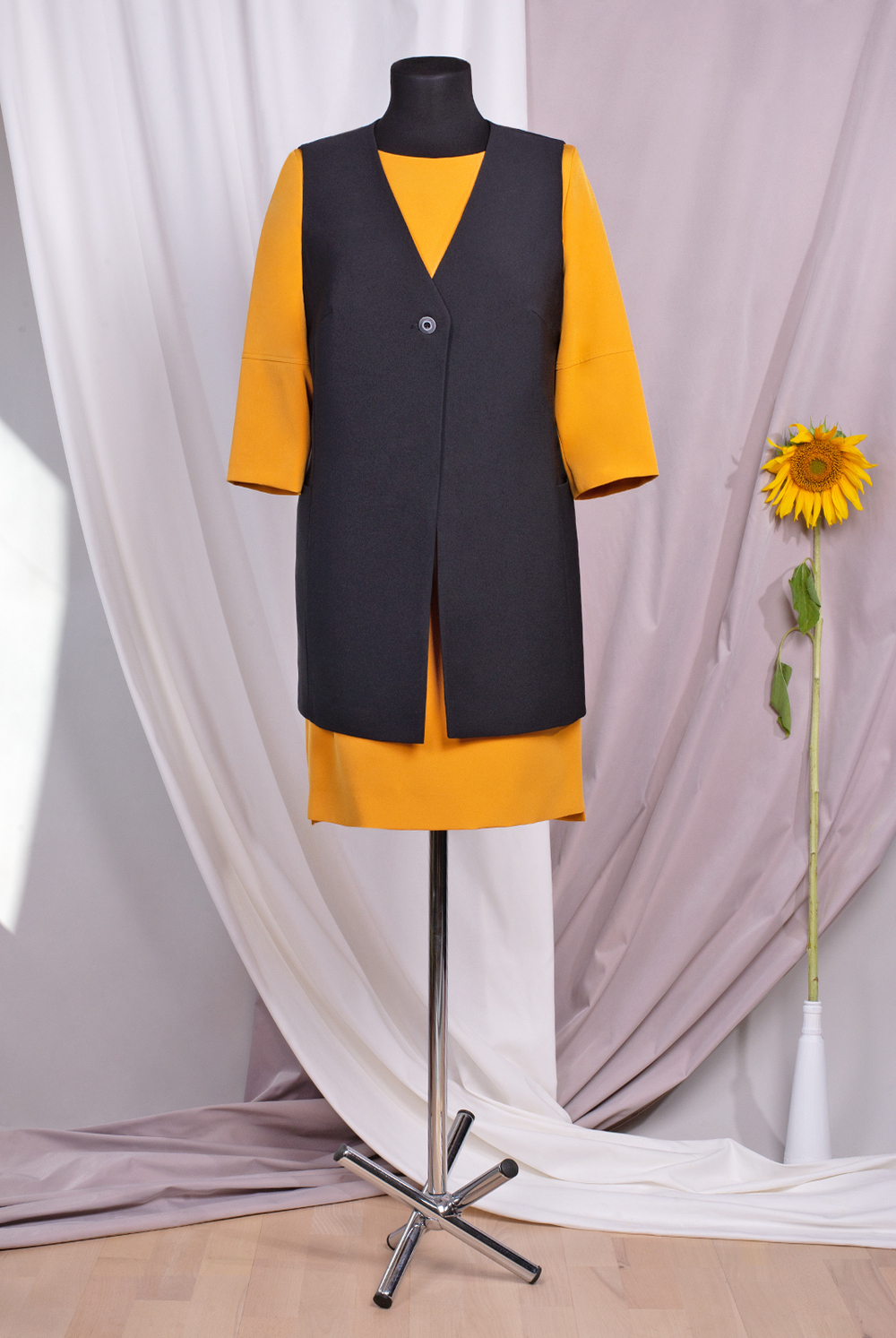 Удлинённый жилет 2980АЕ, черный #70Ч062980АЕ