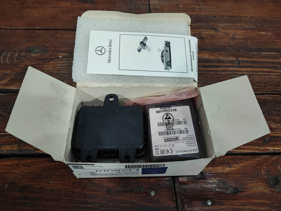 Трекер охранной системы Mercedes E-Class (W213) 16-нв Новое Оригинал A2139004323