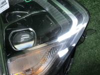 Фара правая Hyundai Santa Fe 4 (18-21) LED