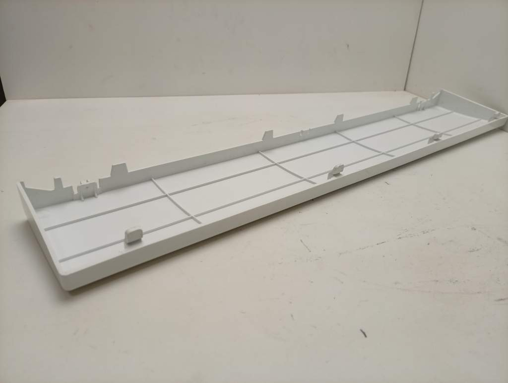 WHB1038 кт29 Декоративная панель (нижняя) для стиральной машины Hansa MSG10495 б/у