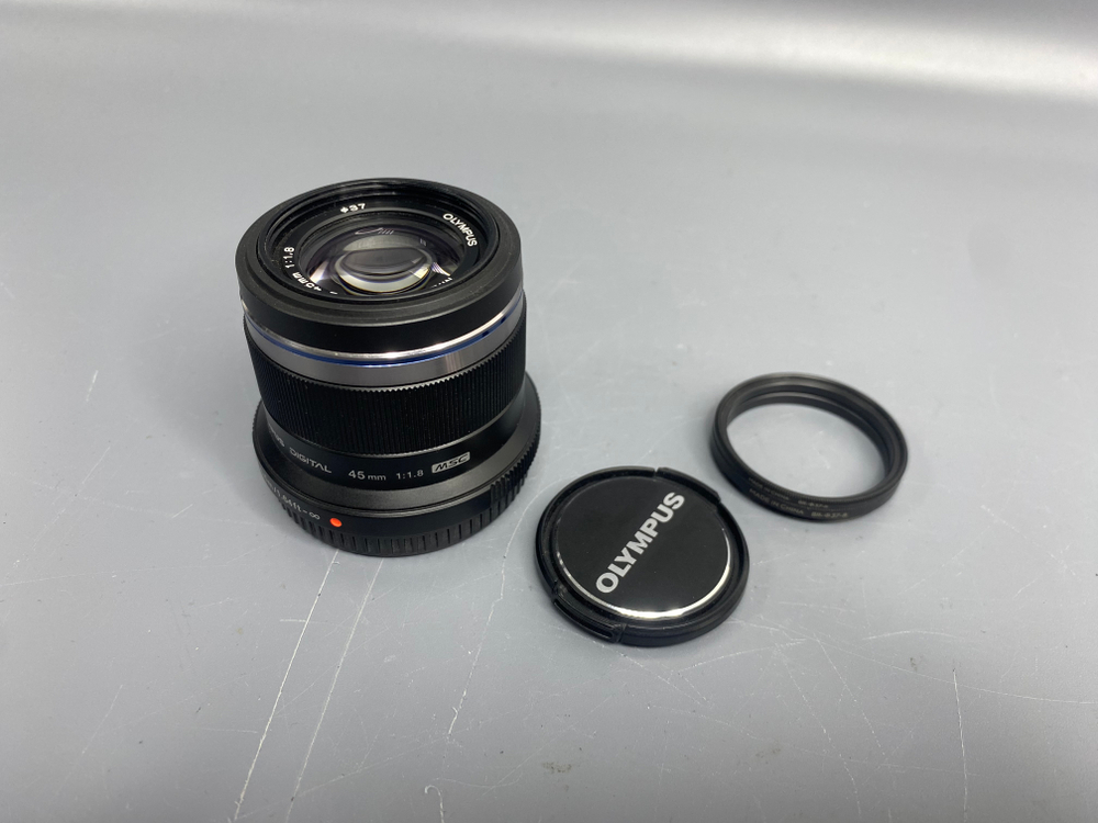 Olympus M.Zuiko Digital 45mm 1.8