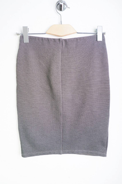 Юбка Stradivarius практичная, маркировка S, визуально 44 размер