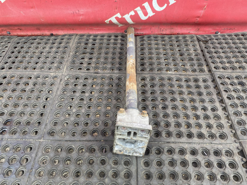 Кронштейн крыла заднего 2014г