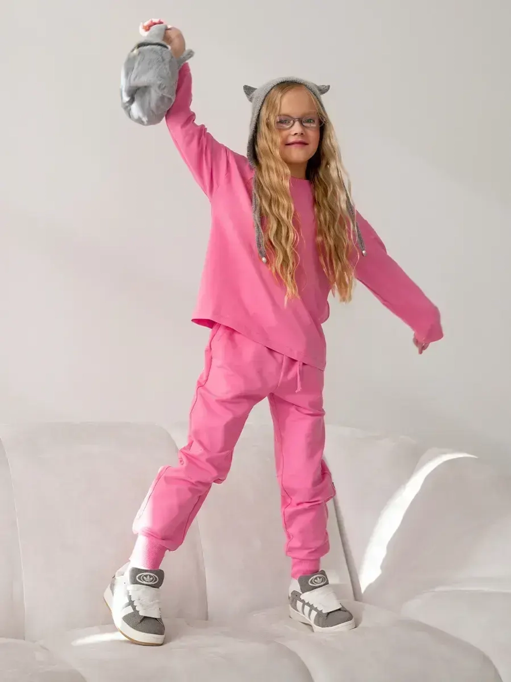 Спортивный костюм для девочки в школу