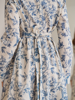 Платье с вшитой манишкой