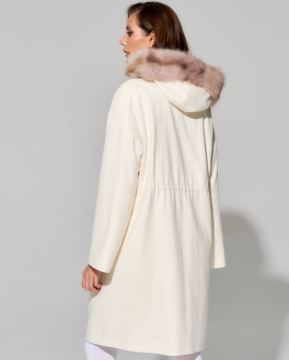 Кашемировая парка с отделкой мехом куницы