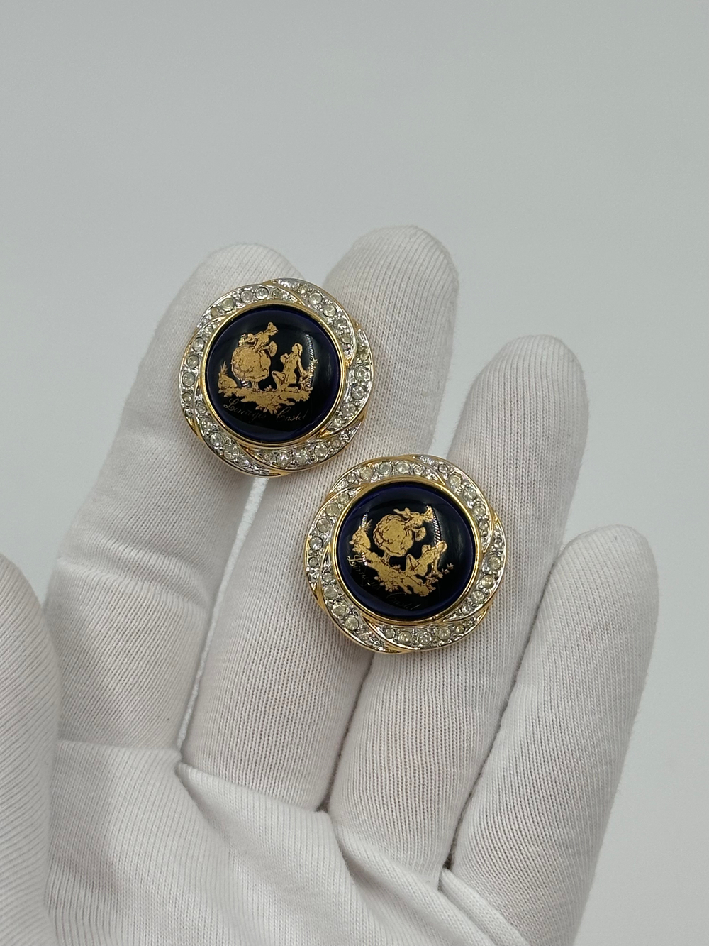 Клипсы с кристаллами Limoges Castel