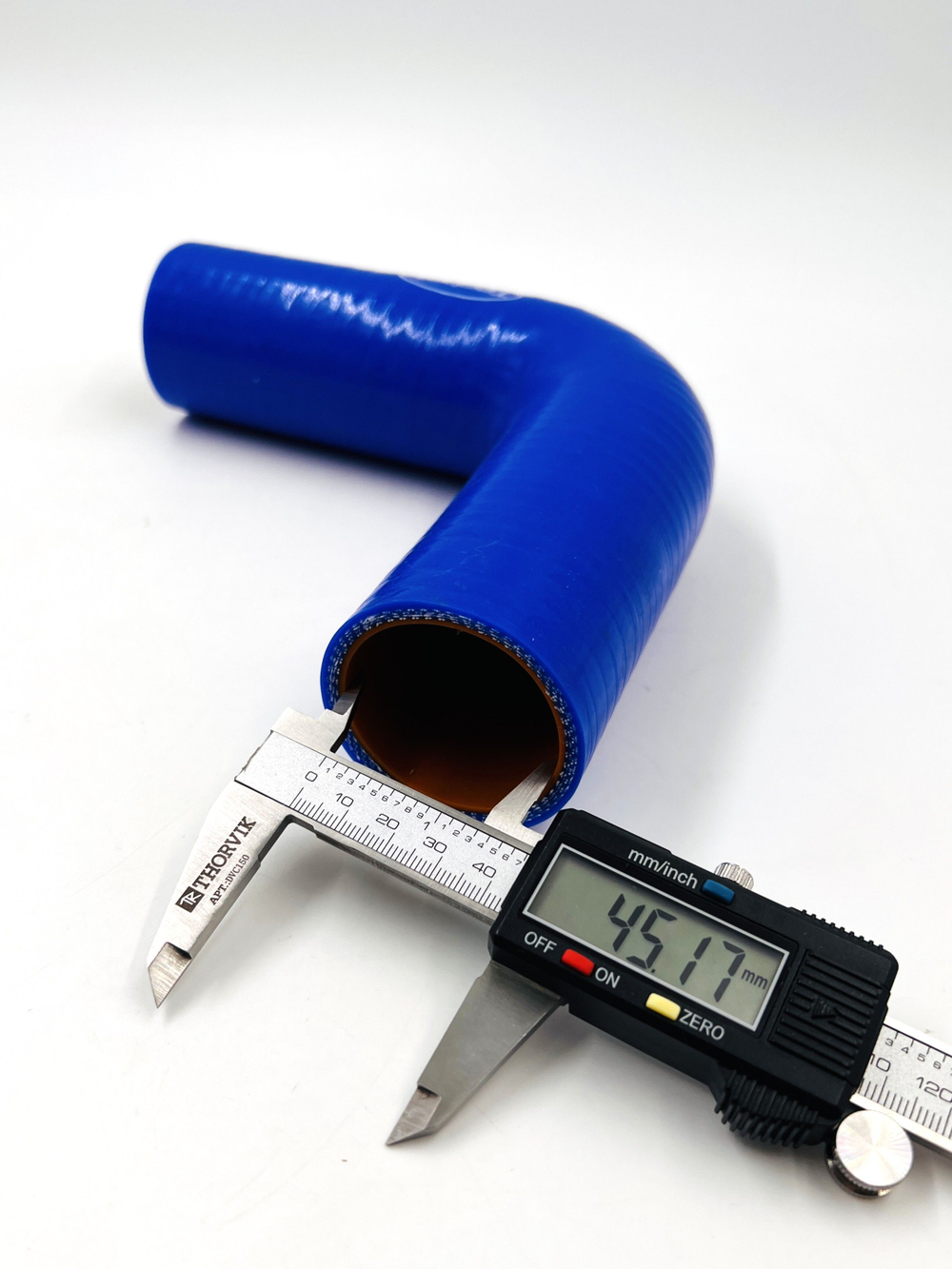 Патрубок угловой 90 размер 150х150хD45 мм 1 шт силикон