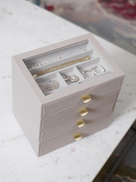 Органайзер для украшений и часов со стеклянной крышкой Stackers Classic Jewellery Box, 4 секции - White Pebble (White Pebble / серый / White Pebble / 500)