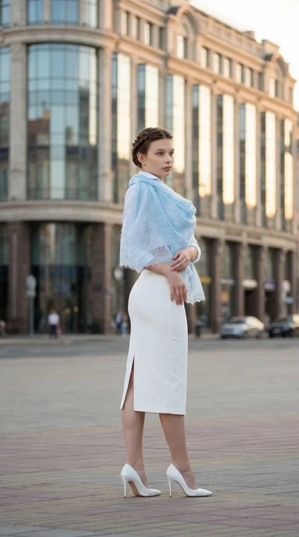 Оренбургский пуховый платок-паутинка А120-04 голубой