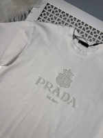 Футболка Prada