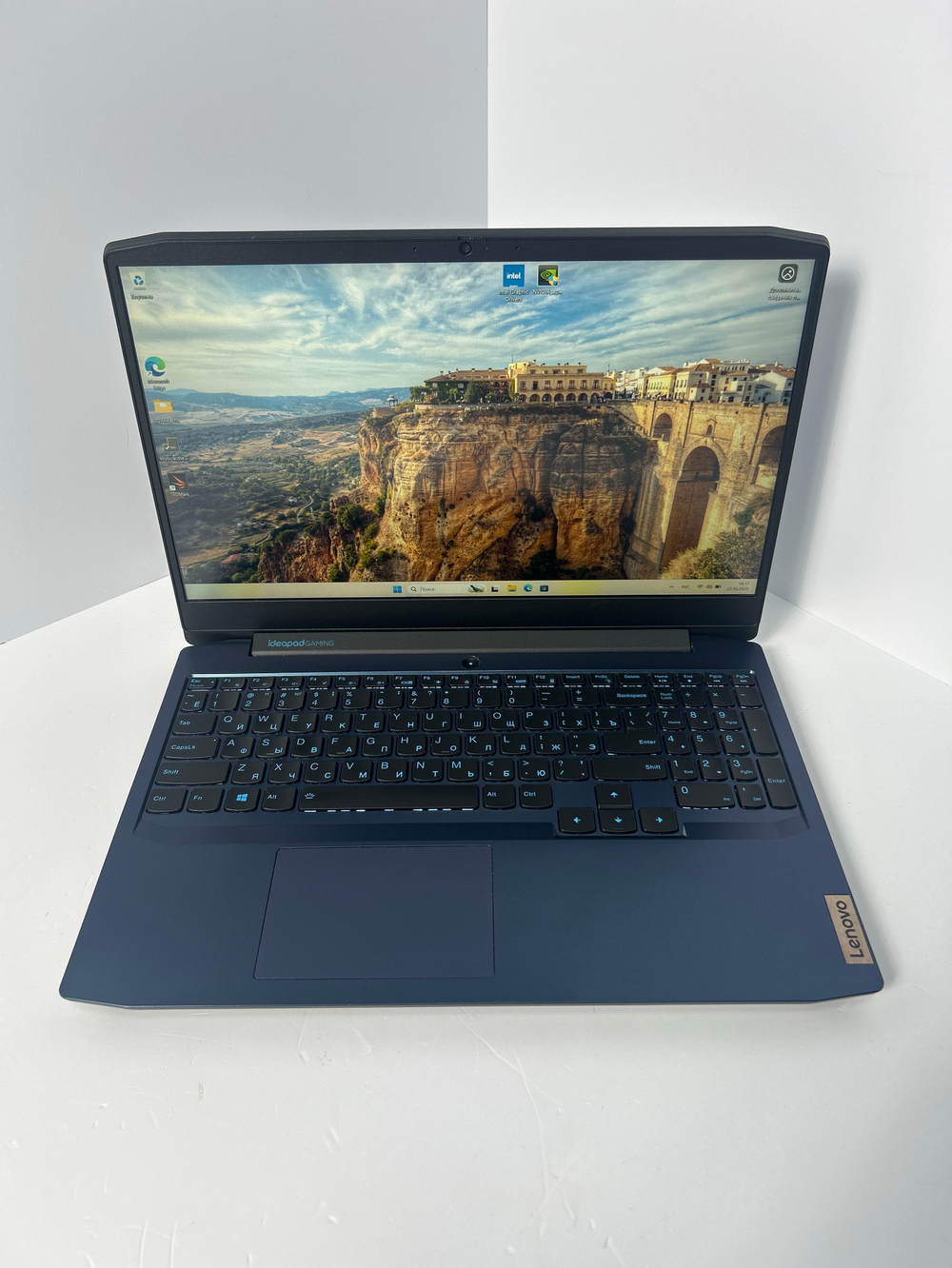 Ноутбук Lenovo IdeaPad Gaming 3 15IMH05 (81Y40099RK) 15.6"/Intel Core i5-10300H/RAM 8GB/SSD 512 GB/nVidia GeForce GTX 1650 Ti 4 Гб/IPS /1920x1080/DOS/Подсветка кл-ры: LED/синий. Состояние: Уценка/небольшой след. на матрице от клавиатуры