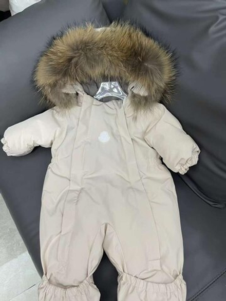 Комбинезон Moncler