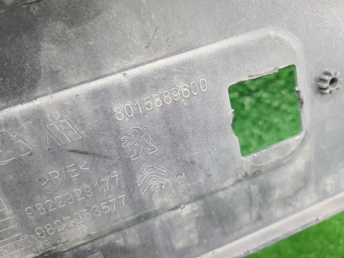 Бампер передний Peugeot Traveller (2016-н.в.)