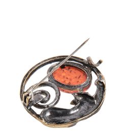 AM- 915 Брошь «Кошечка» (латунь, янтарь)