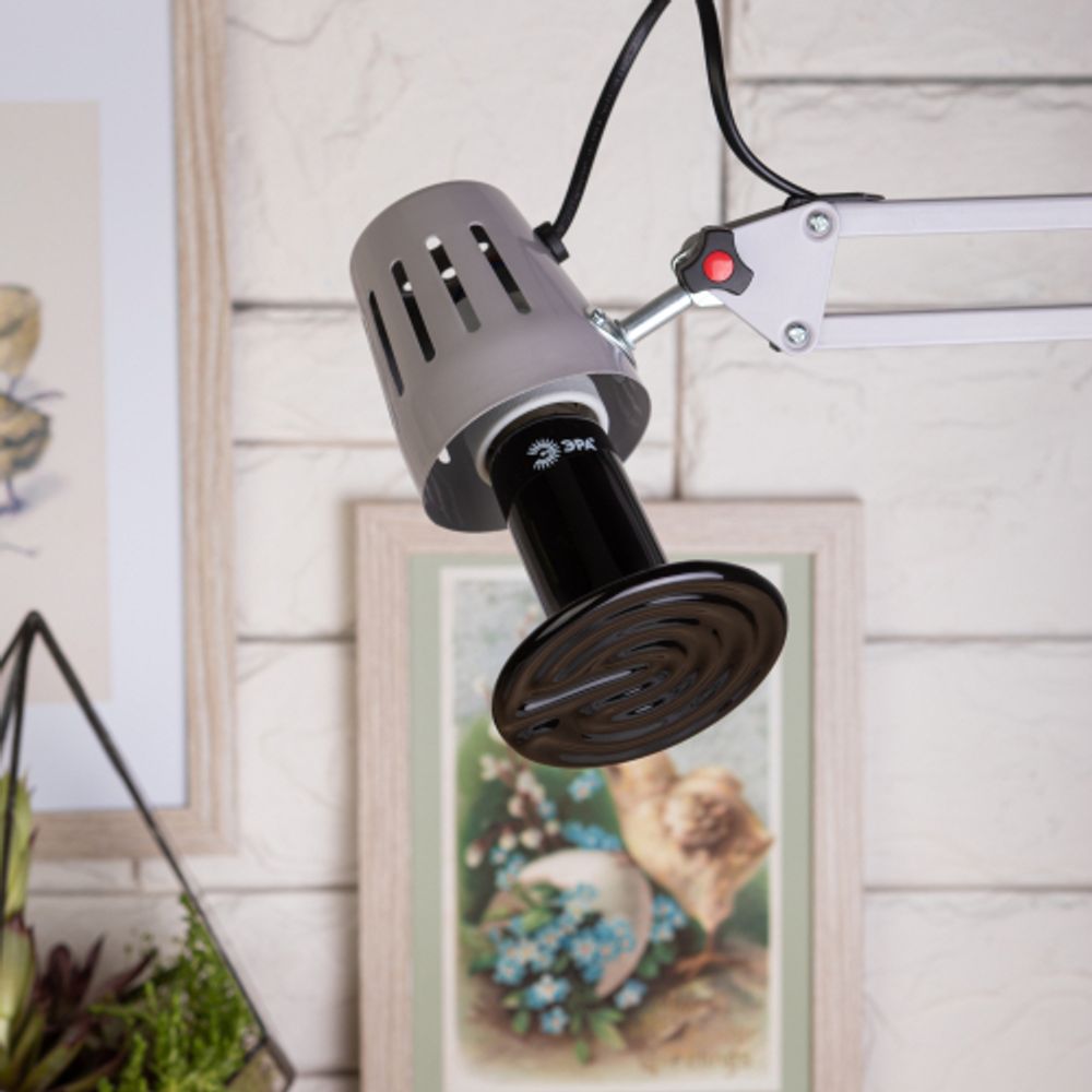 Инфракрасная лампа ЭРА CeramiHeat FITO-200W-НQ керамическая для брудера, рептилий 200 Вт Е27 | Инфракрасные лампы