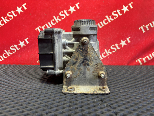 Кран управления тормозами прицепа 2018г.