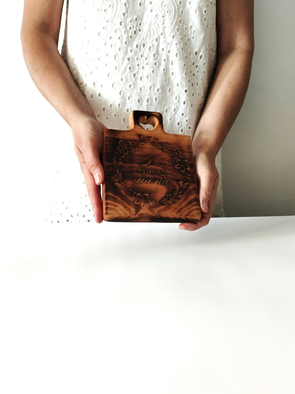 Доска деревянная разделочная