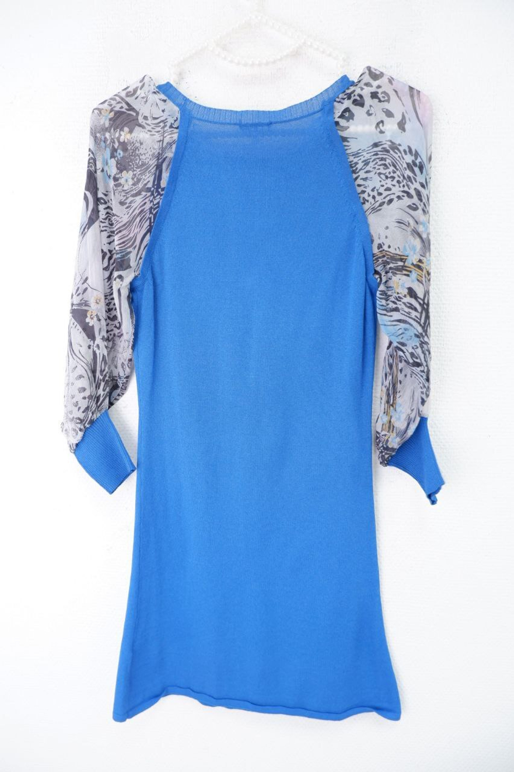 Платье Yuka оригинальное 40 размер