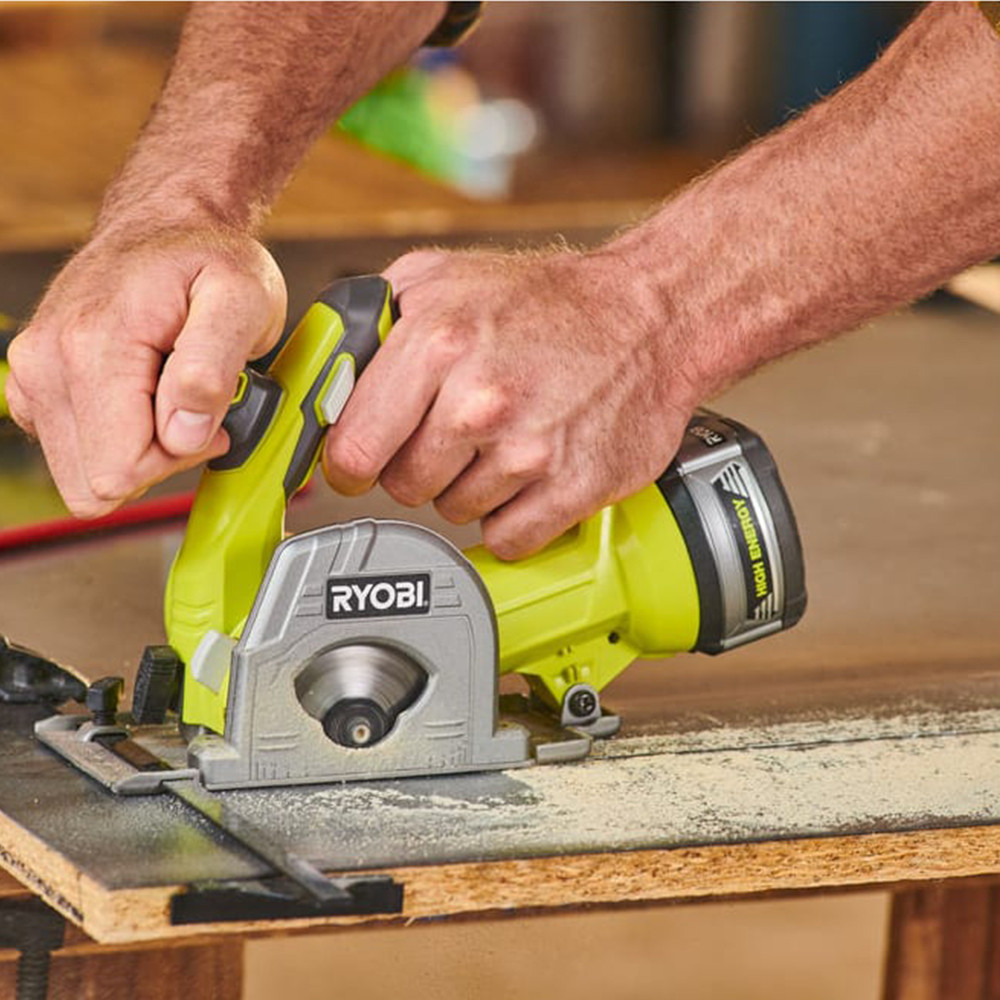 Пила универсальная Ryobi One+ R18MMS-0 5133004515