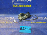 Замок двери задней правой MAZDA FAMILIA 2001