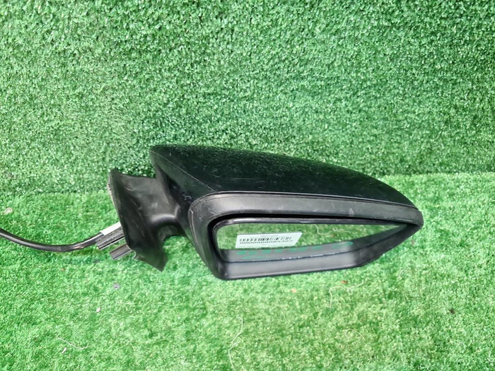 Зеркало правое Lada Granta (2018-н.в.) 6 контактов