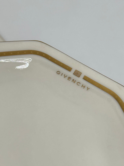 Блюдце Givenchy by Yamaka