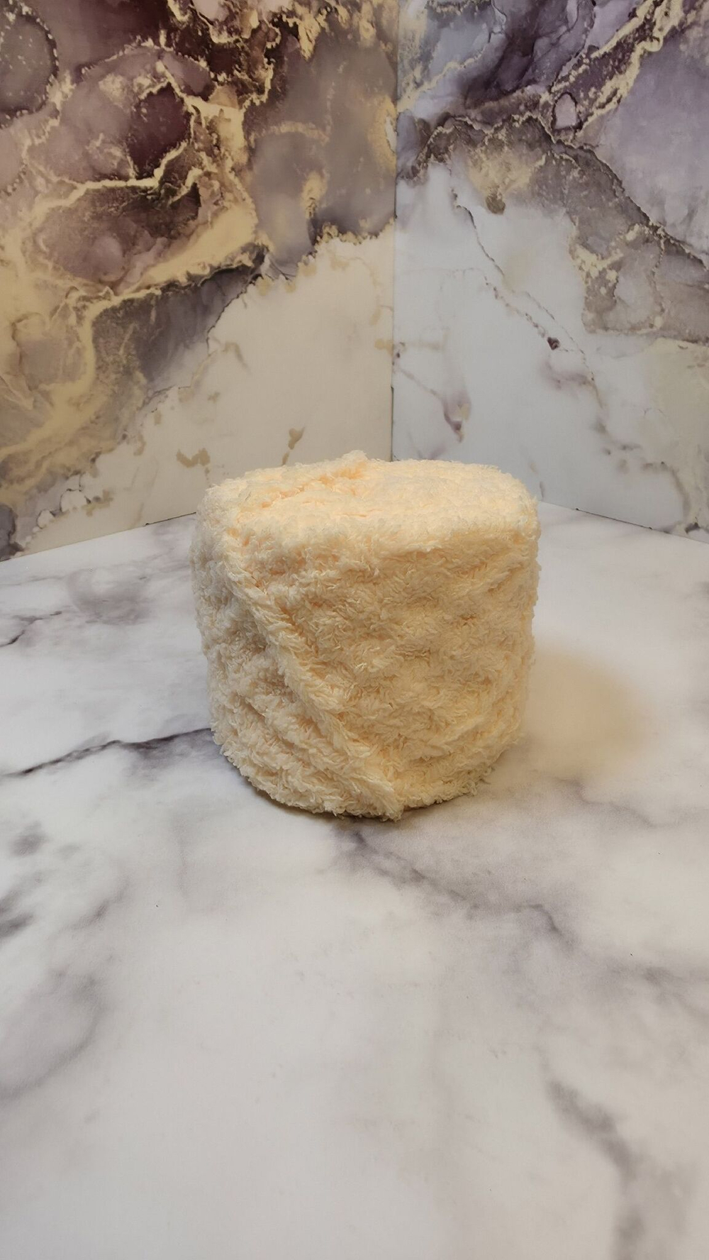 Софти пряжа Махровая 100%полиэстер 6х55г/60м Жёлтый