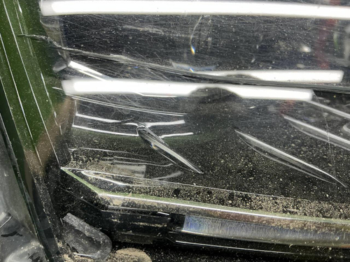 Битая Фара правая Skoda Karoq (2017-2021) LED