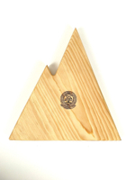 Деревянная менажница из кедра с эпоксидной смолой