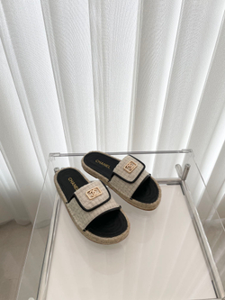 Chanel Slide