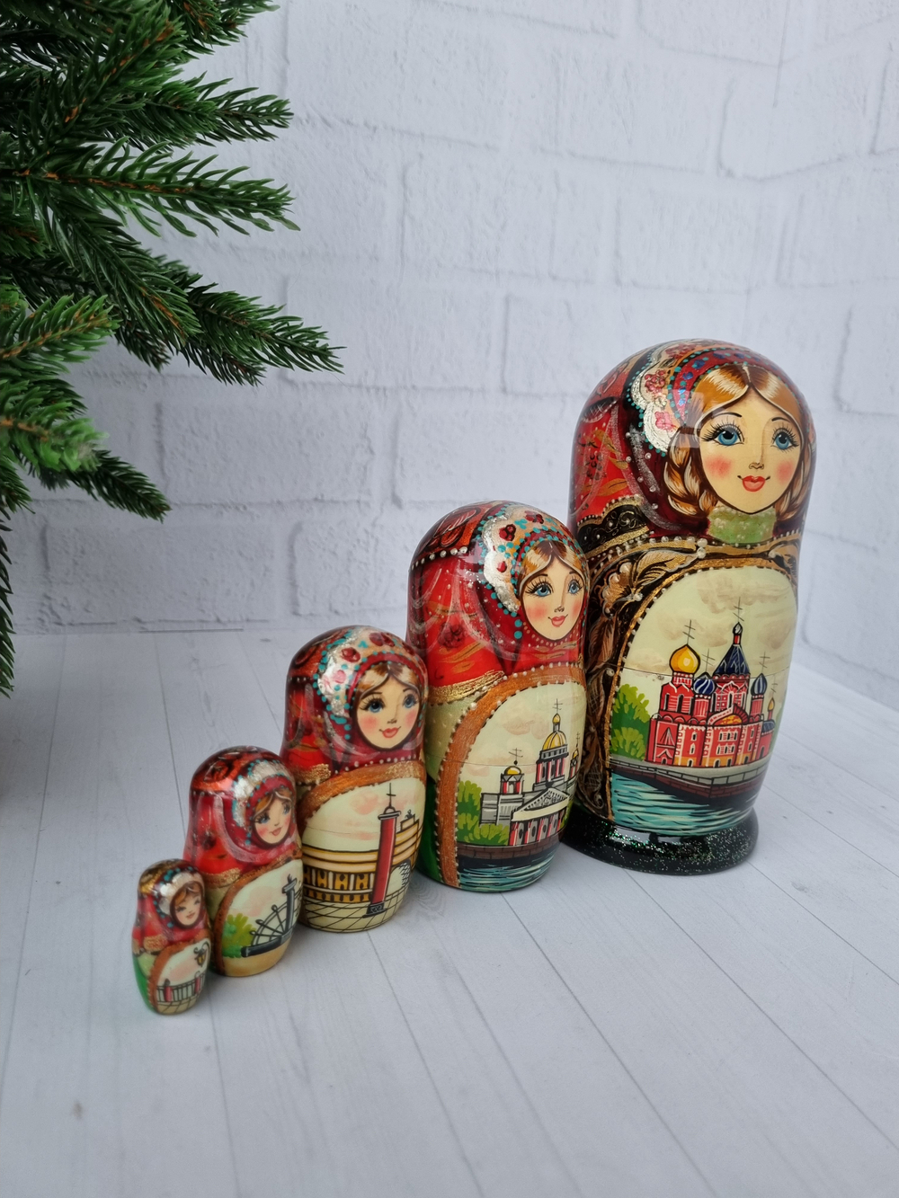 Матрешка "Виды города" 5 мест 15см