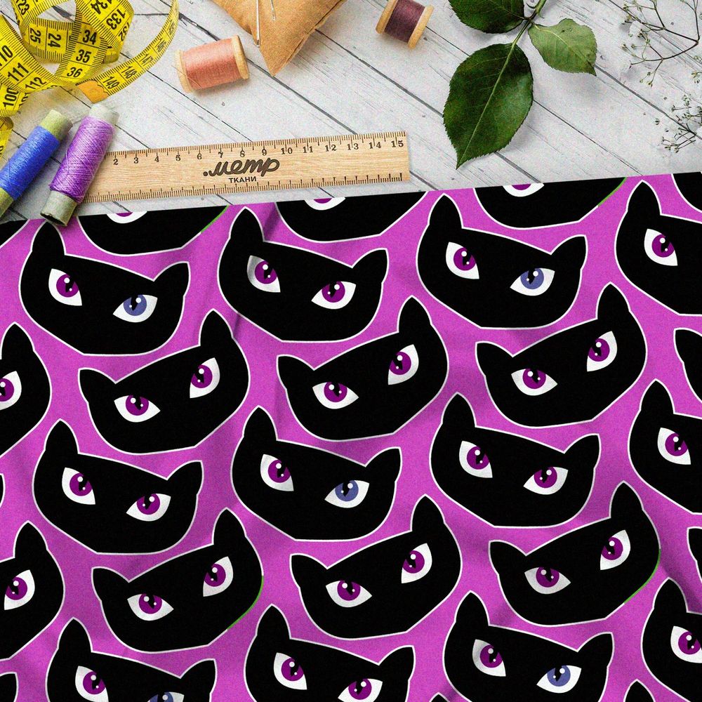 Ткань шифон чёрные коты на розовой ткани