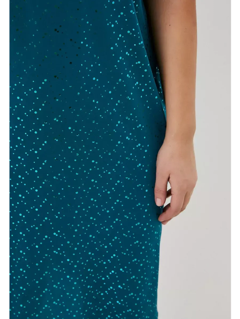 Платье нарядное