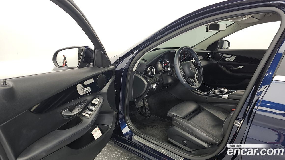 Mercedes-Benz C-Class W205 C200 (12.2019)