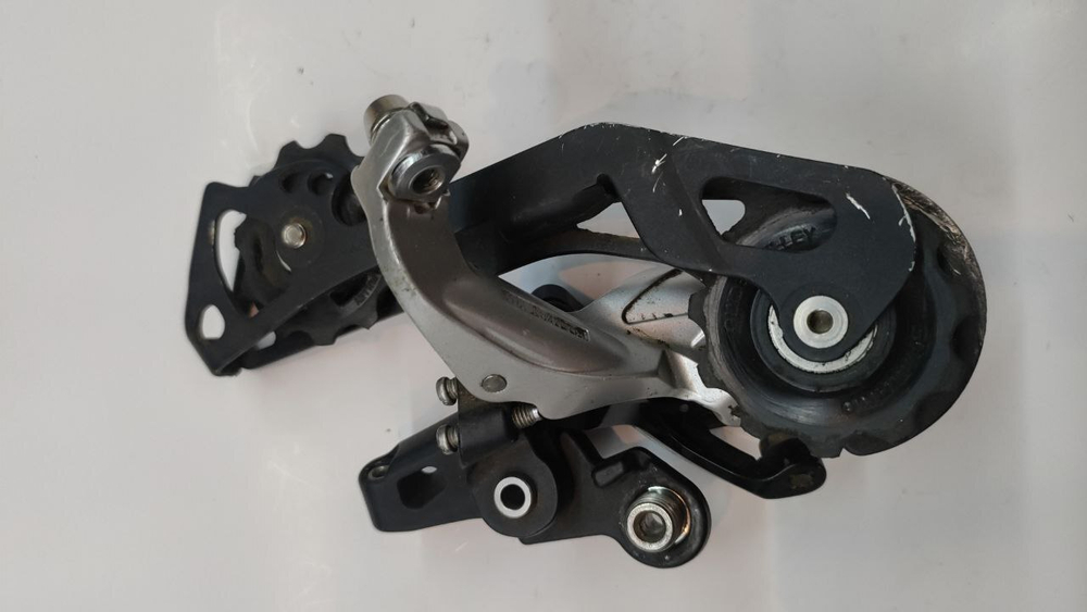 Переключатель на велосипед Shimano Deore XT RD-M781 (задний) z0095