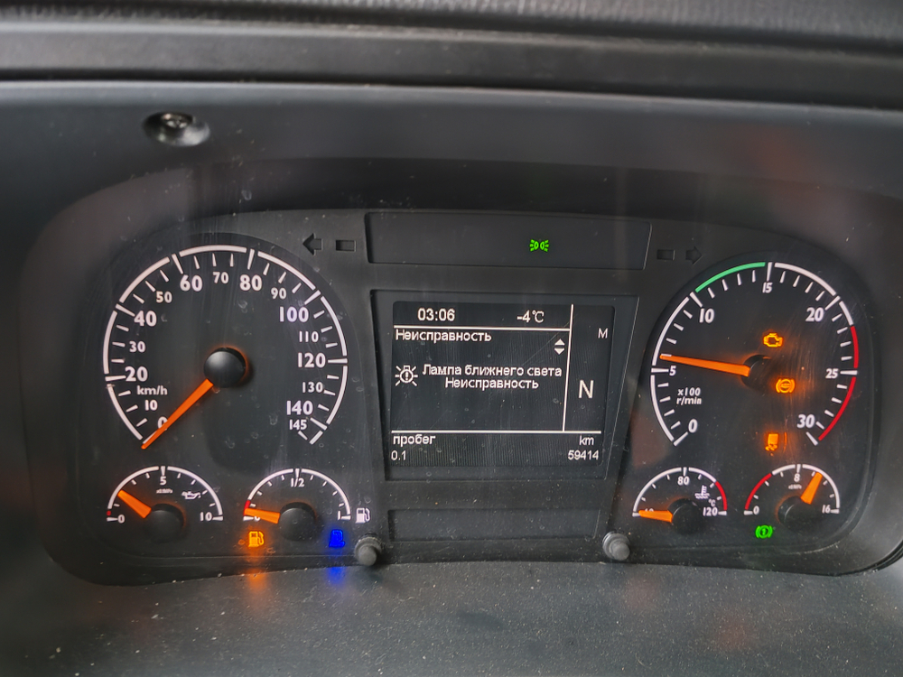 Foton AUMAN 4x2 Седельный тягач EST A 1846 AMT (Дизельный, 11,8 л, АТ, 470 л.с.)