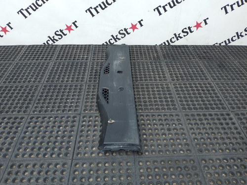 Бампер передний центральная часть