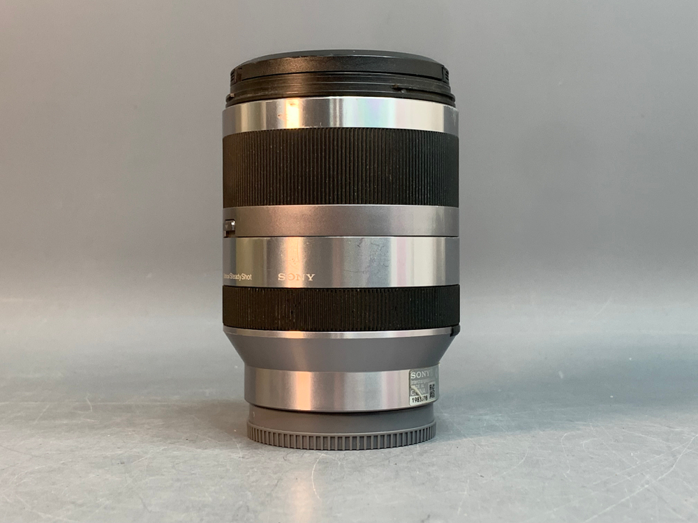 Sony E 18-200mm 3.5-6.3 OSS внутри грибок