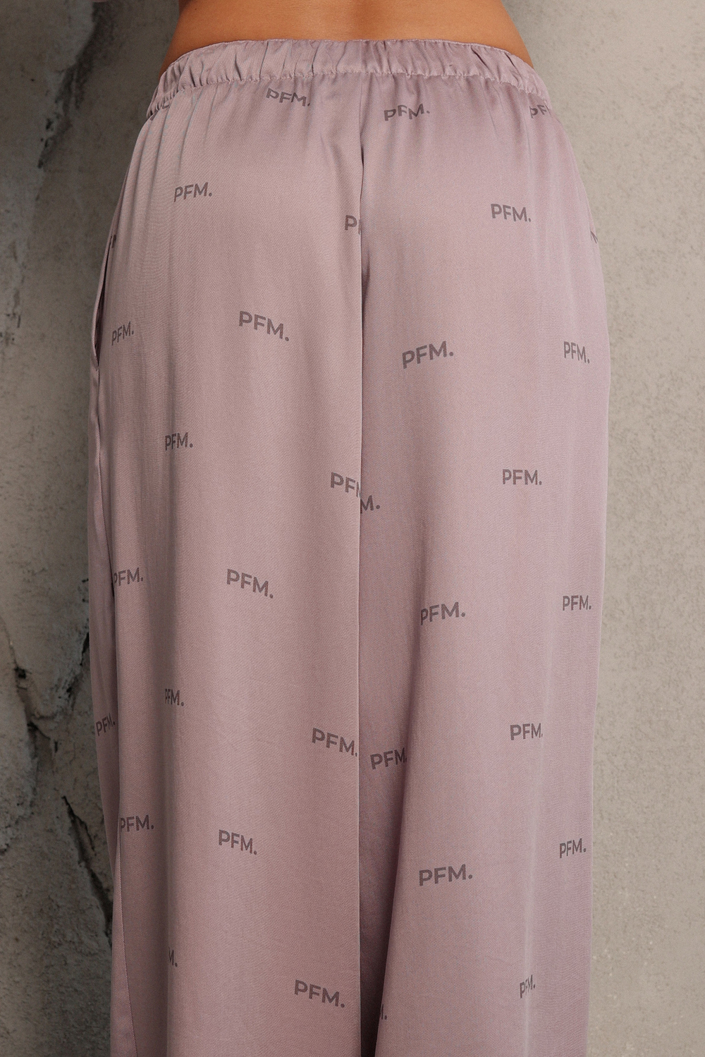 Брюки на резинке PFM